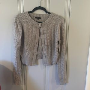 Grey cardigan